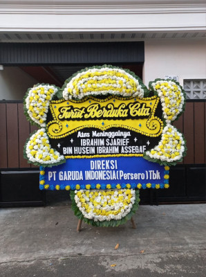 Papan Bunga Duka di Semula Jadi